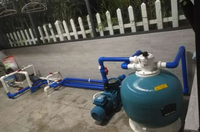 ?？诿酪晞e墅B3棟魚池過濾設(shè)備安裝工程